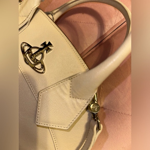 Vivienne Westwood WINDSOR MEDIUM BAG BEIGE/WHITE - Picture 7 of 12